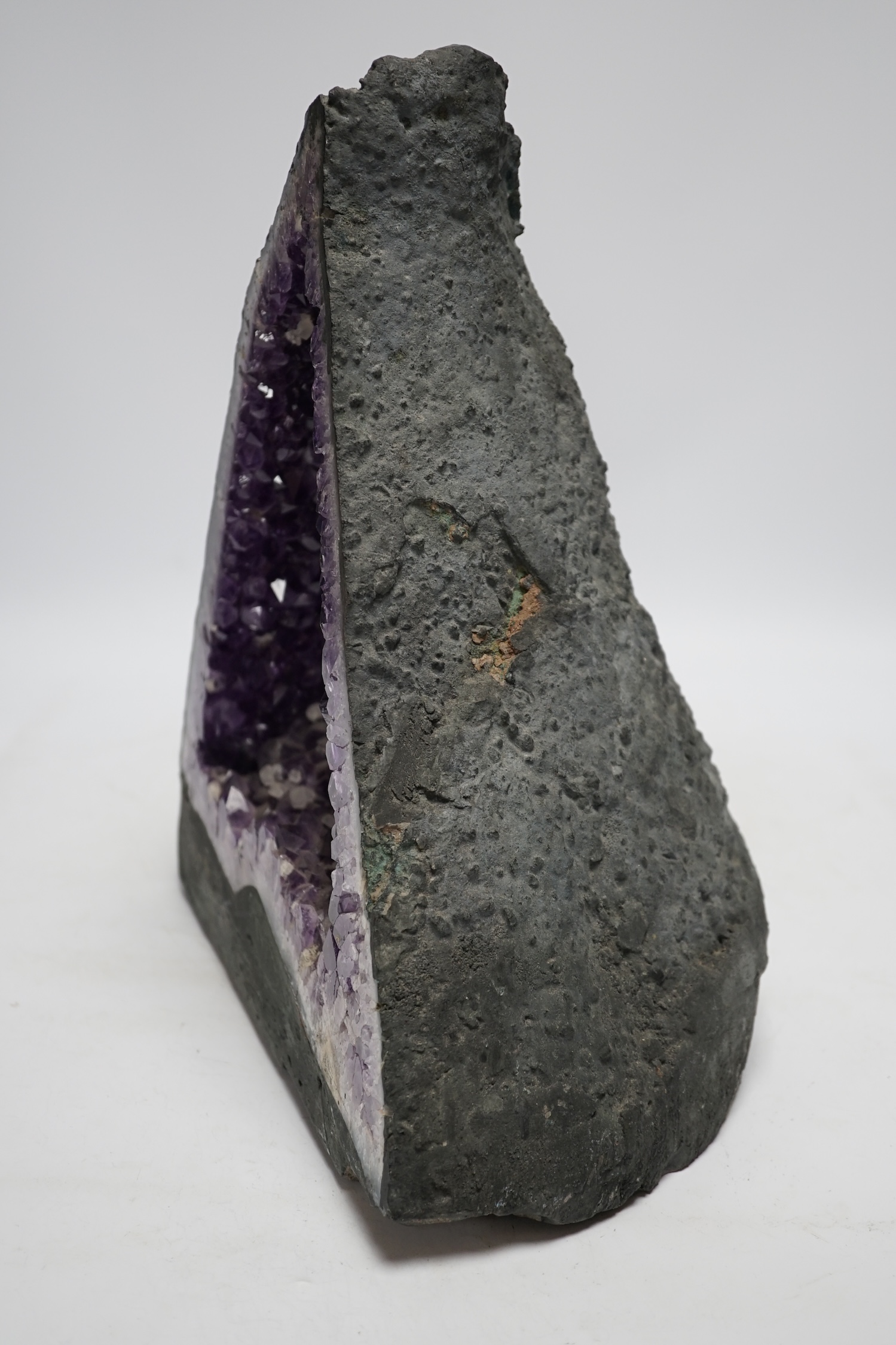 A large amethyst geode, 34cm
